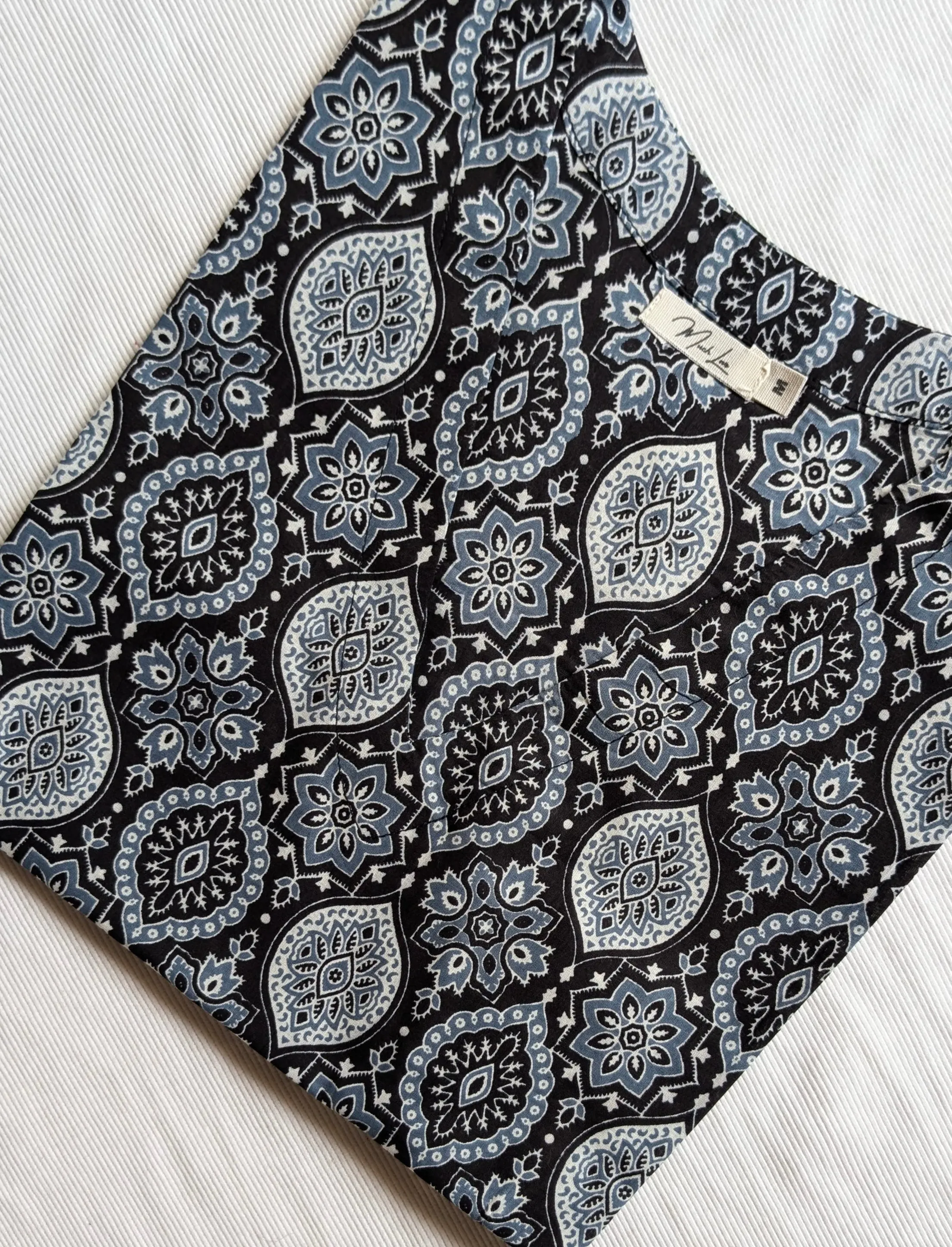 Blue Ajrak Zipper Crop Top